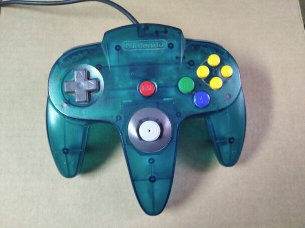Nintendo 64 Ice Blue ( Used , Complete )