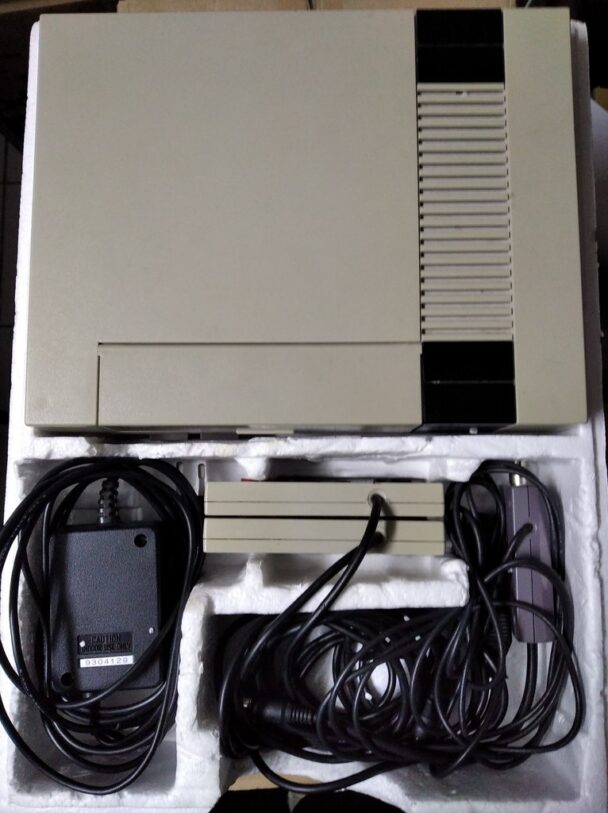 Nintendo Entertainment System (Used , Boxed)
